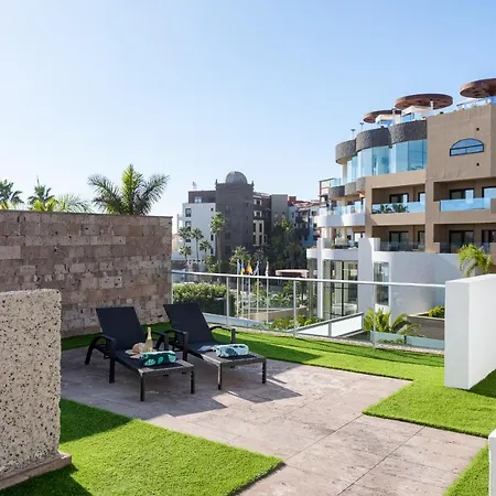 Villa 6 Bed Villa Private Heated Pool @ 30º For Free *